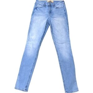 White washed Hollister skinny jeans. Size 5R
